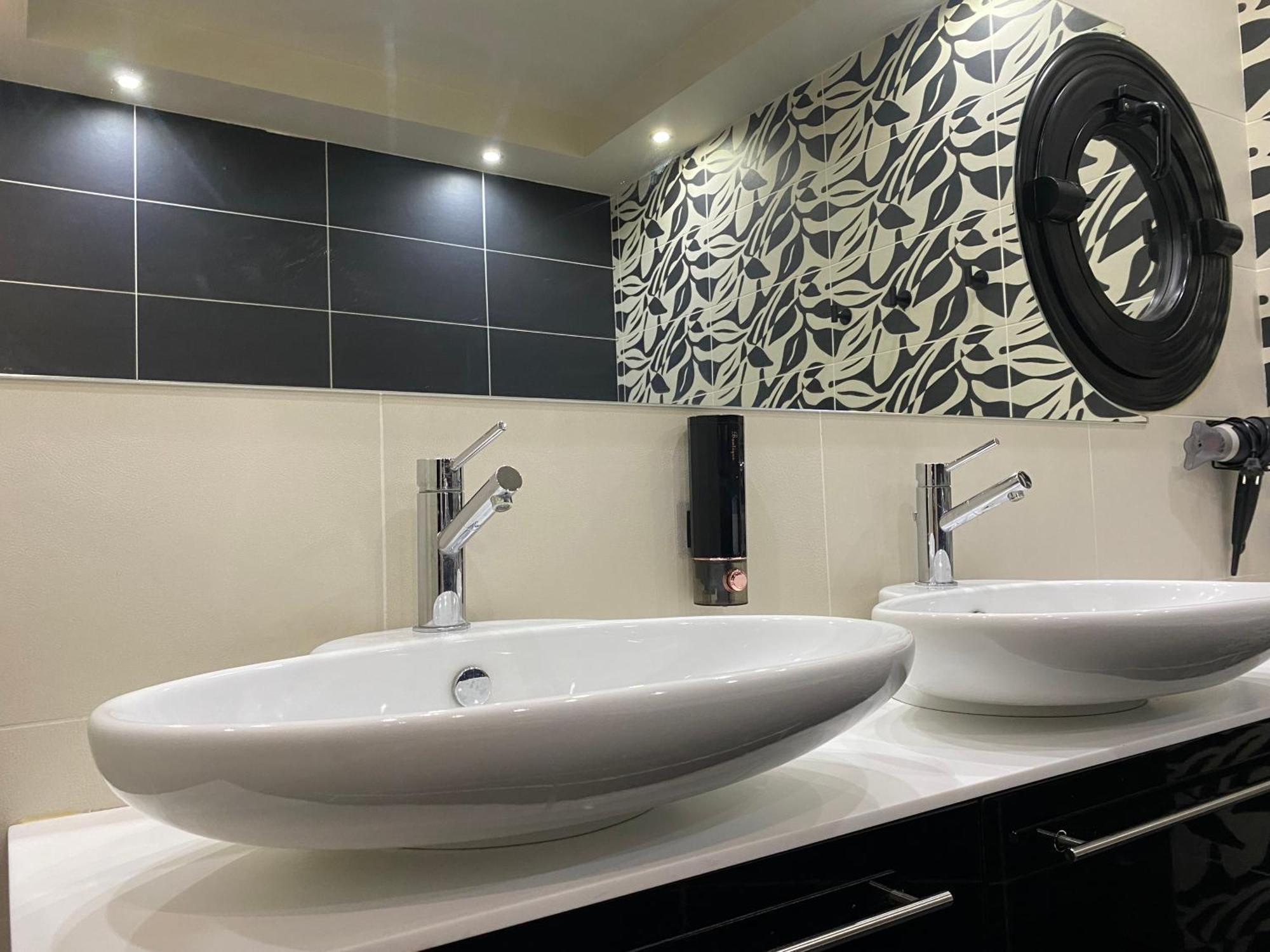 Luxury View Apartment 10Min From Athens Airport Koropion Ngoại thất bức ảnh